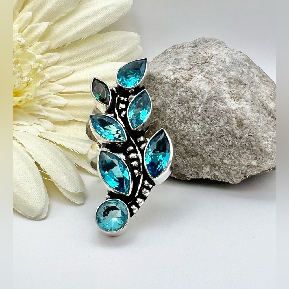BLUE TOPAZ RING - Picture 8 of 17